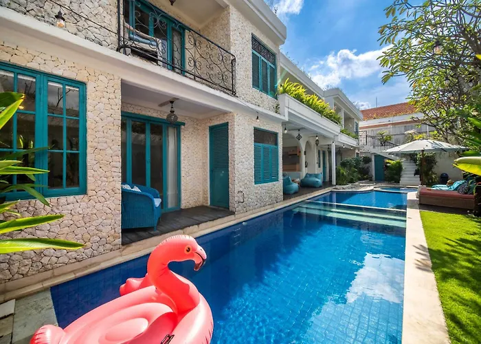 Villa Tyche Luxury 4br Pool Walk To Double Six & Eat Street