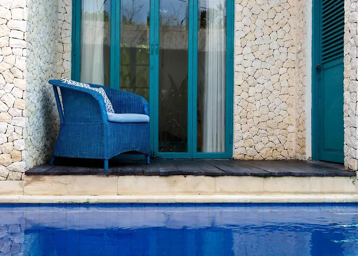 Villa Tyche Luxury 4br Pool Walk To Double Six & Eat Street *